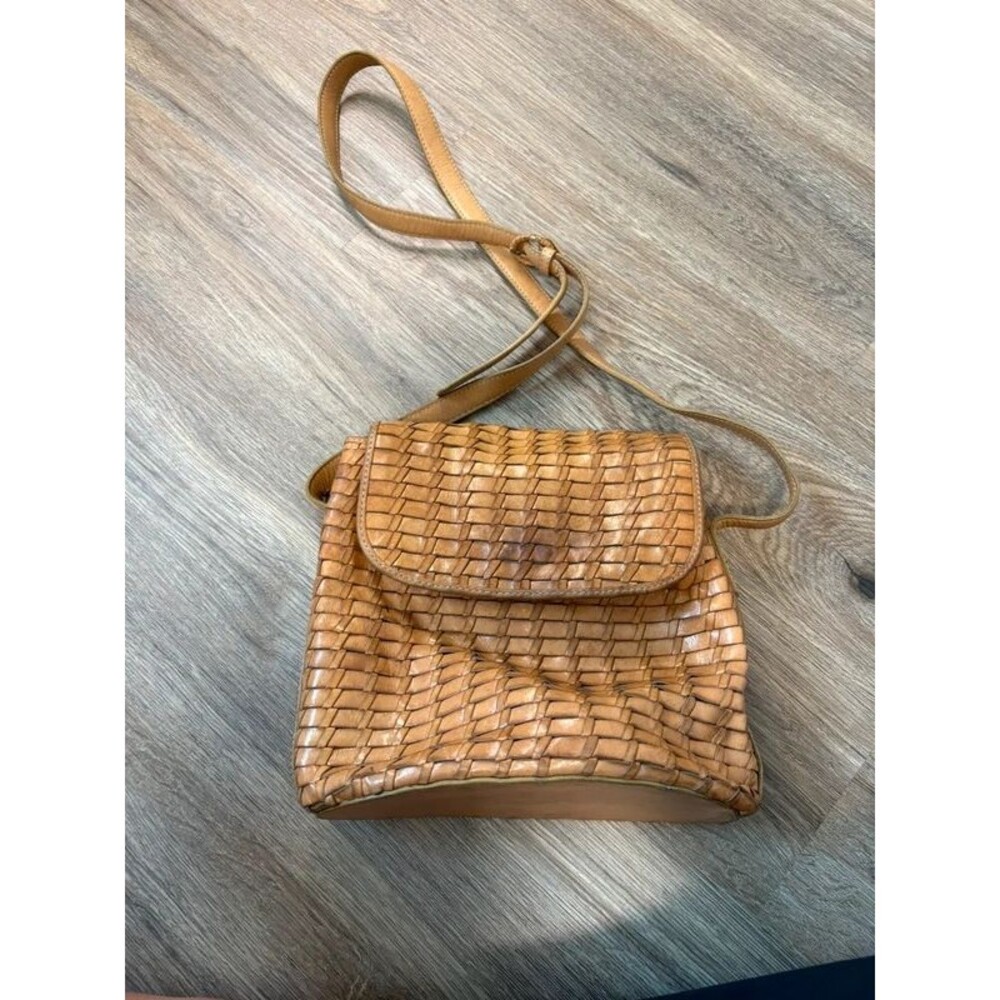 Vintage fossil basket weave leather crossbody purse